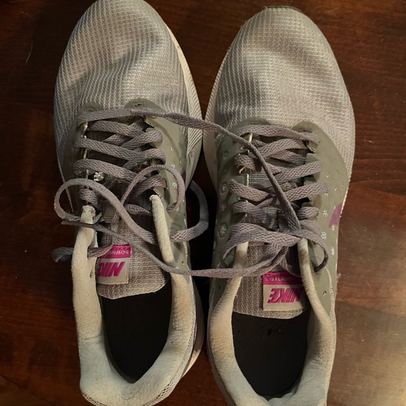 Nike trainers running jogging sneakers - Picture 2 of 3